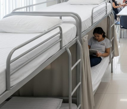 璟泓國際事業有限公司的服務介紹的移工住宿與生活管理服務的圖片