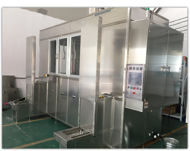 的全自動四槽吊掛De-flux清洗機的圖片1